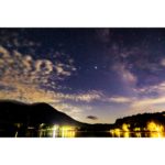 2020年9月15日、信州たてしな白樺高原にある女神湖畔からの夜空